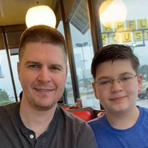 Meet your Posher, Lee